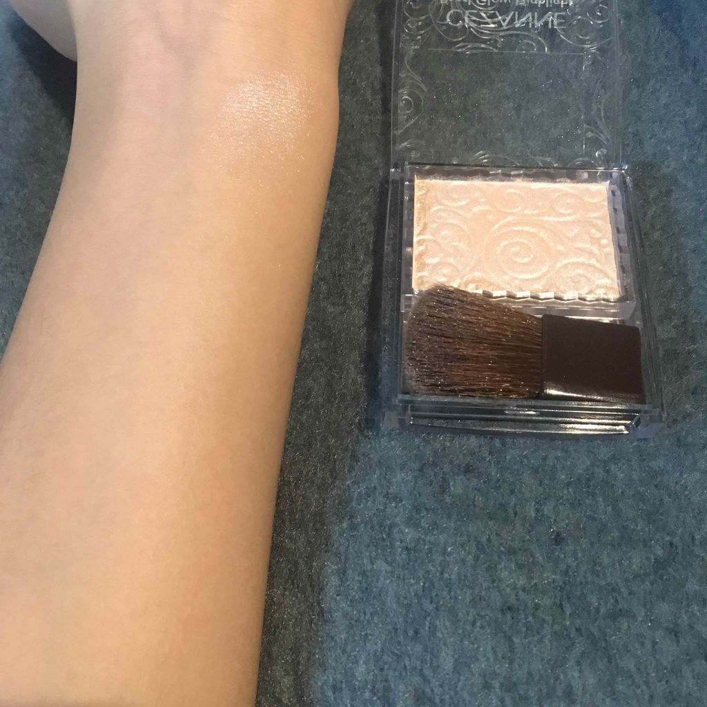 パールグロウハイライト/CEZANNE/パウダーハイライトを使ったクチコミ(1枚目)