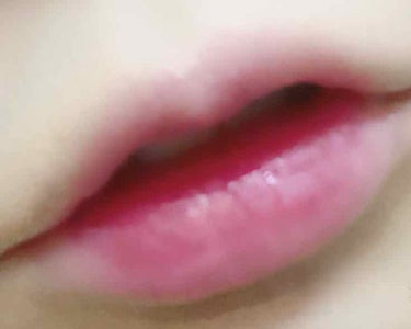 まぁちゃん☆ on LIPS 「簡単オルチャンリップの作り方画像1ファンデーションで唇の輪郭を..」（3枚目）