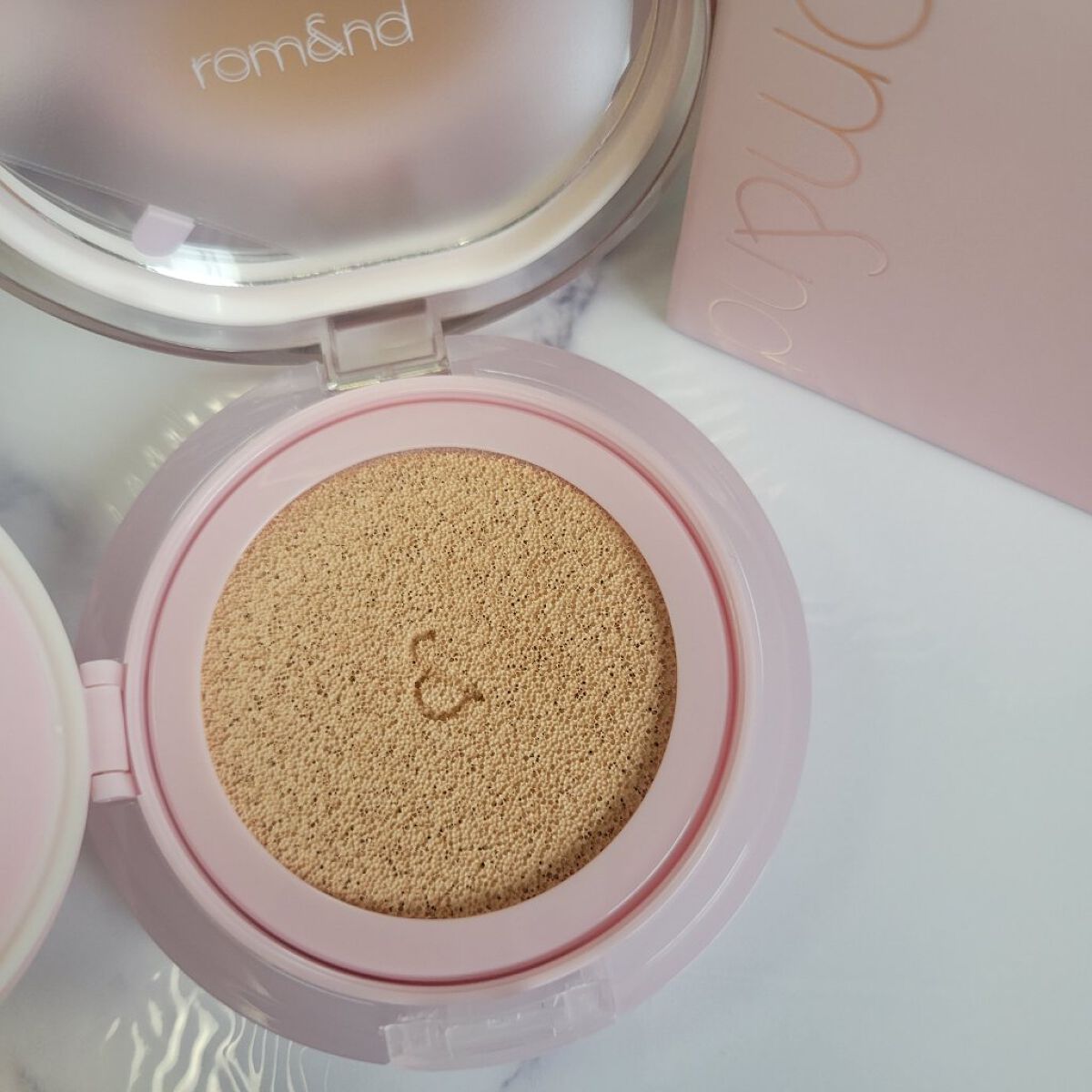 ブルームインカバーフィットクッション/rom&nd/クッションファンデーションを使ったクチコミ（2枚目）