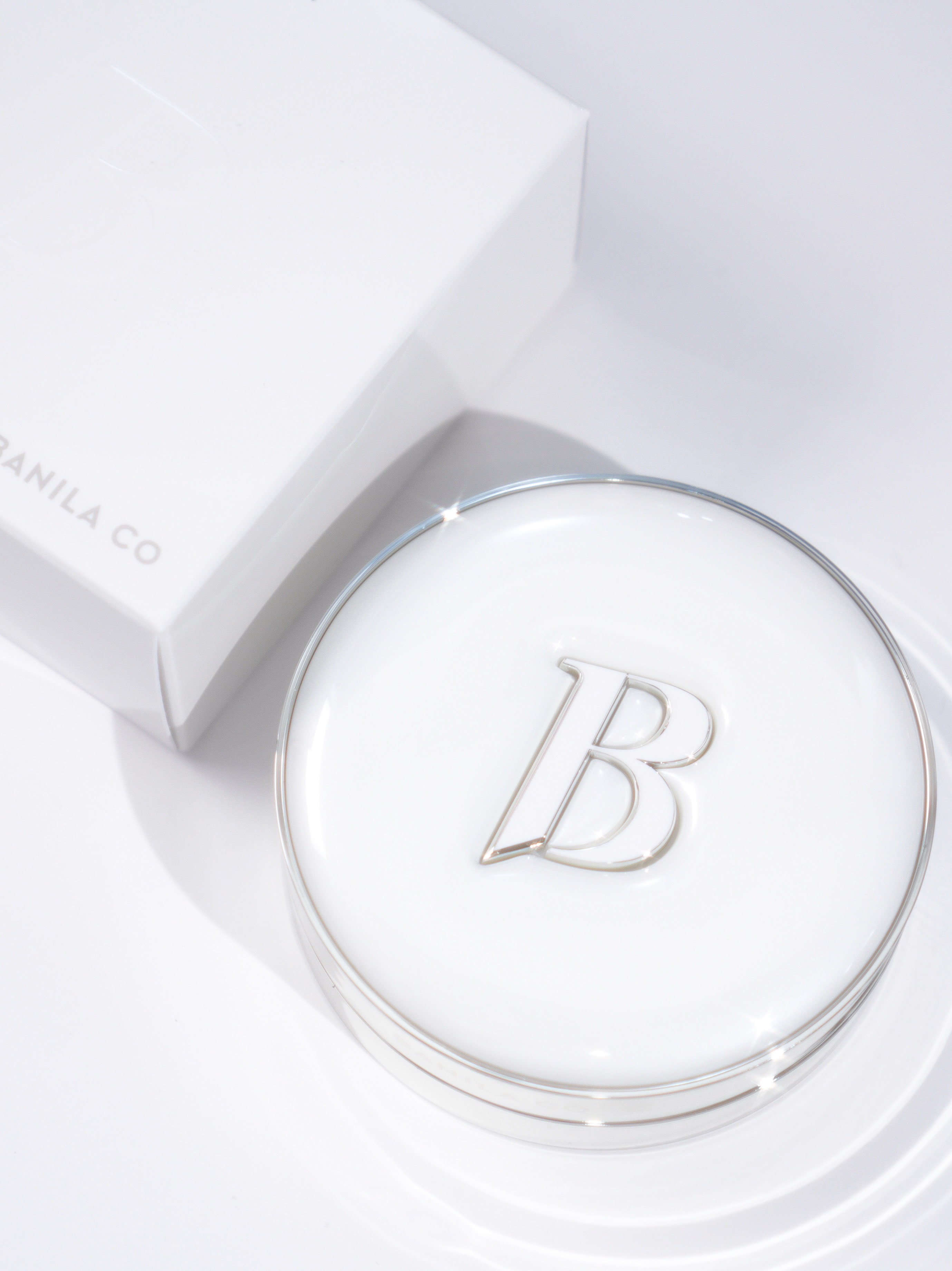 カバーリシャス アルティメット ホワイトクッション/BANILA CO/クッションファンデーションを使ったクチコミ（2枚目）