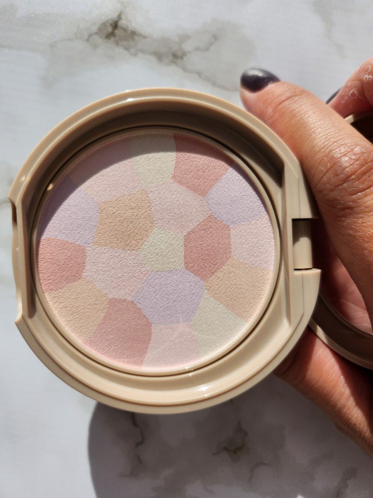 マシュマロフィニッシュパウダー　～Abloom～ 02 サクラチュール（レザー調容器）/キャンメイク/プレストパウダーを使ったクチコミ（2枚目）