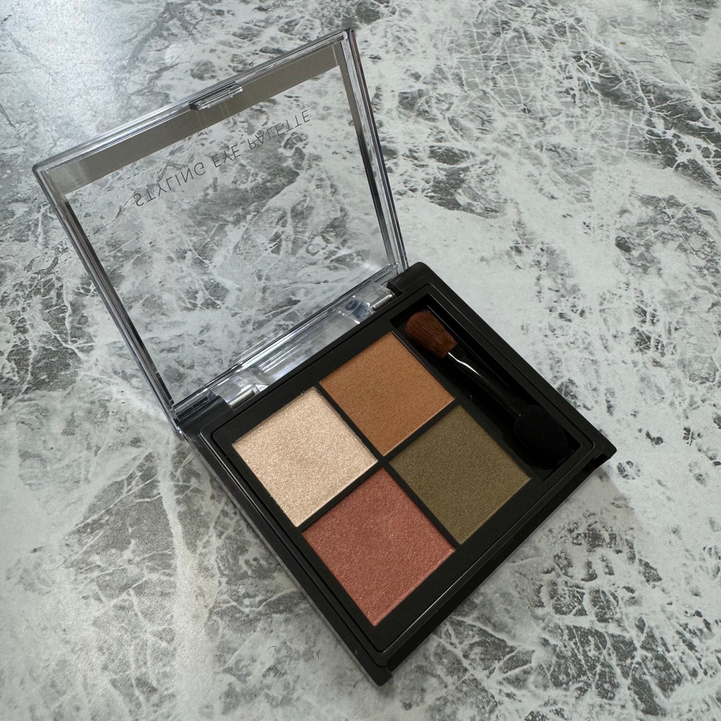 キスミー フェルム スタイリングアイパレット/キスミー フェルム/アイシャドウパレットを使ったクチコミ(2枚目)