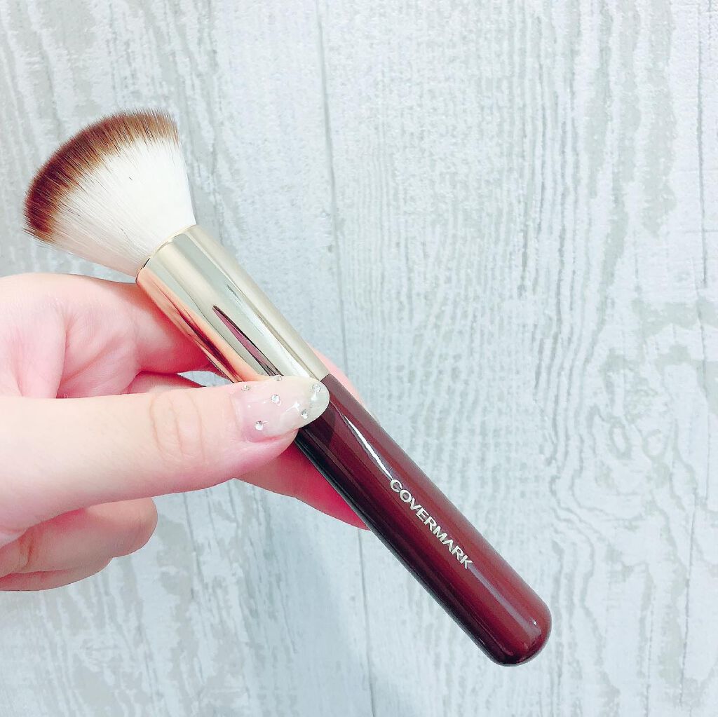 シルキー フィット/COVERMARK/パウダーファンデーションを使ったクチコミ(6枚目)