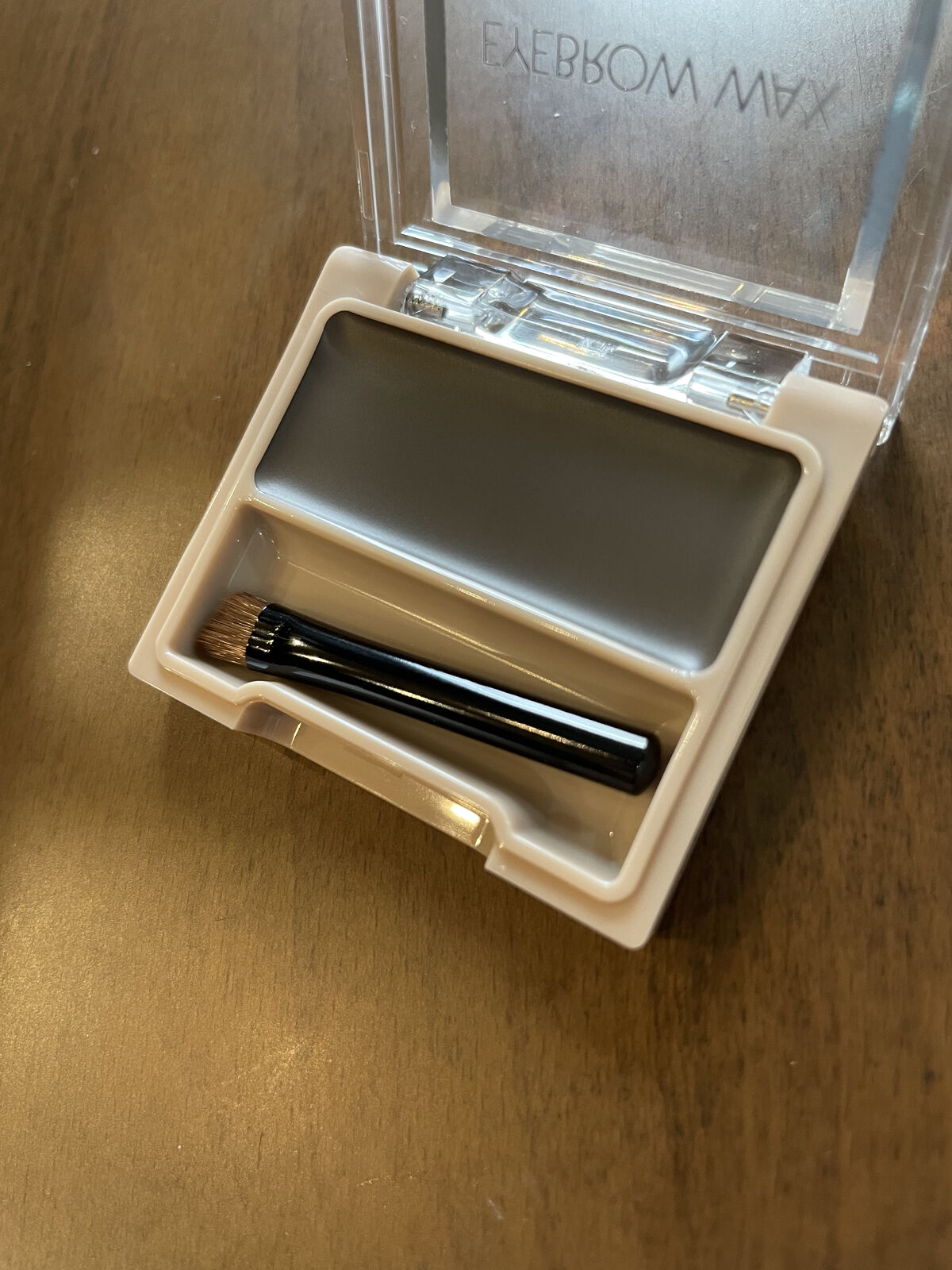 アイブロウワックス 01 アッシュブラウン/スウィーツ スウィーツ/その他アイブロウを使ったクチコミ（2枚目）