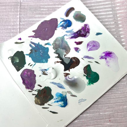 ぴよこれいと あうるす on LIPS 「ご新規のお客様☺︎💜寒色系で手描きのお花が良い。他の爪はフレン..」(5枚目)