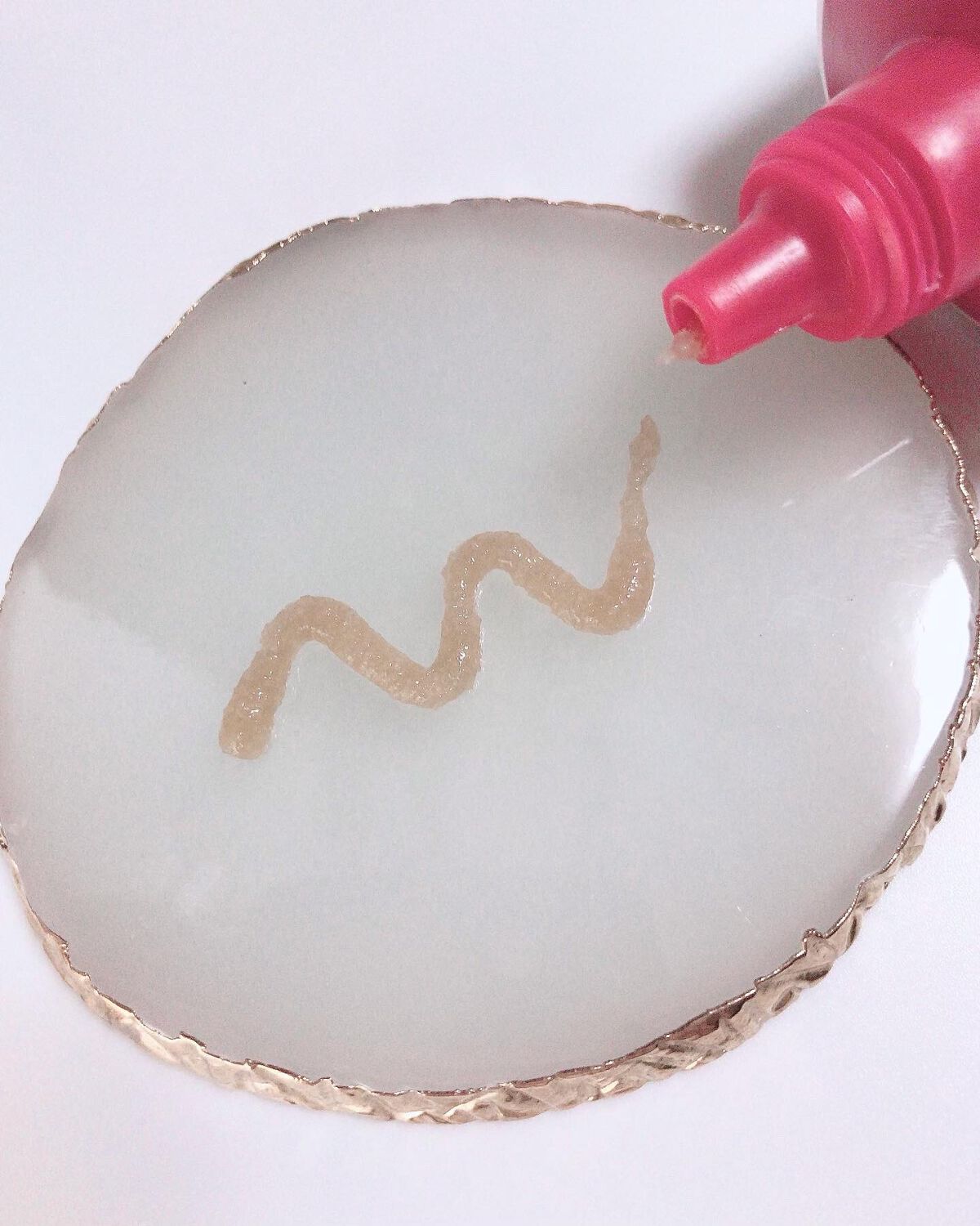 イソフラボンシーソルト頭皮スクラブ/MEDICUBE/ヘッドスクラブを使ったクチコミ（3枚目）