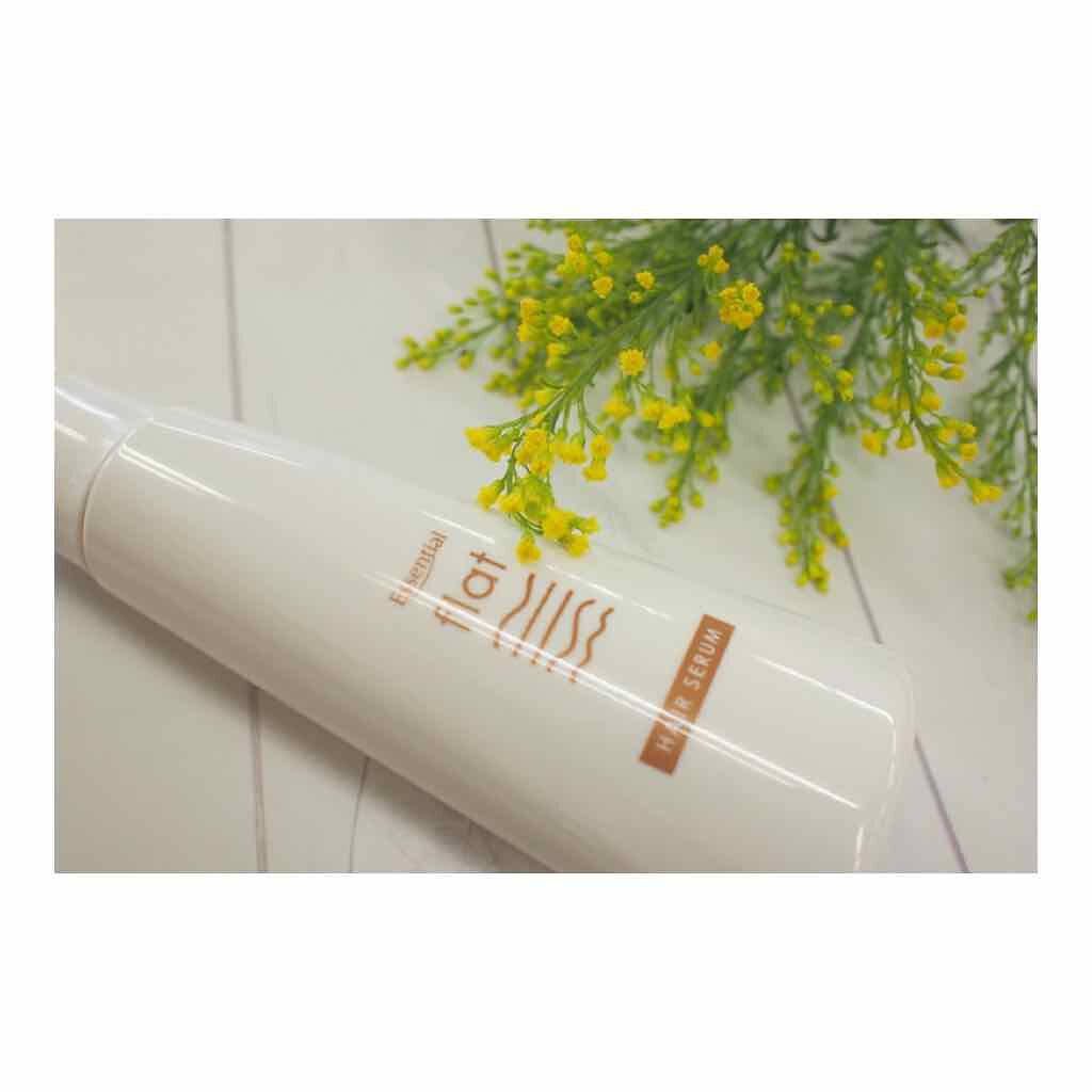 くせ・うねりときほぐしセラム/エッセンシャル flat/ヘアオイルを使ったクチコミ(4枚目)