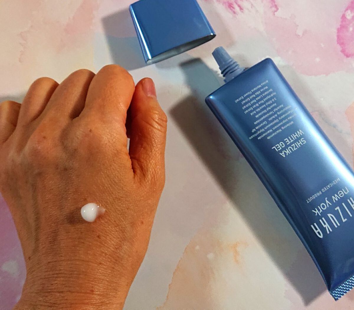 シズカホワイトゲル/Shizuka BY SHIZUKA NEWYORK/オールインワン化粧品を使ったクチコミ（1枚目）