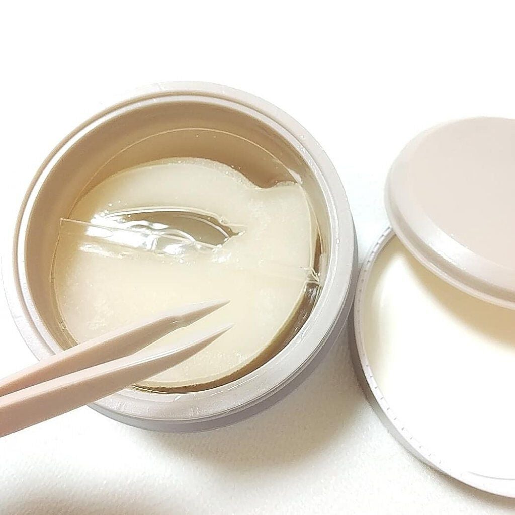 ビューティーアイズ エッセンスシート プレミアム/AXXZIA/アイケア・アイクリームを使ったクチコミ(3枚目)