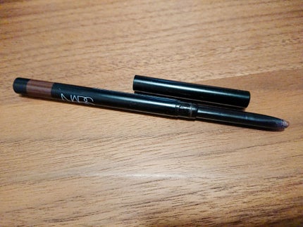 NARS コーライナーのクチコミ「NARSコーライナー8231
ブラウンのペンシルアイライナーです。
肌に優しいものをと思って柔.....」(1枚目)