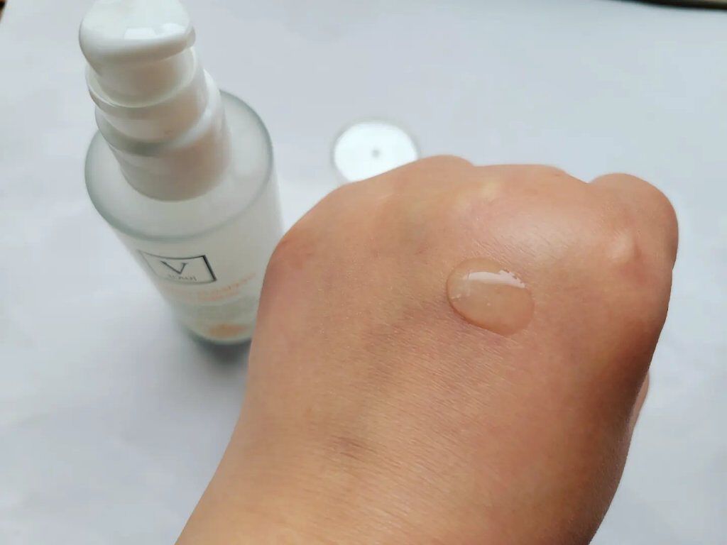 シャイニーパンプキン ヴィ―ガンセラム 50ml/FAU/美容液を使ったクチコミ（3枚目）