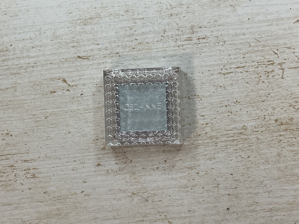 シングルカラーアイシャドウ/CEZANNE/単色アイシャドウを使ったクチコミ（1枚目）