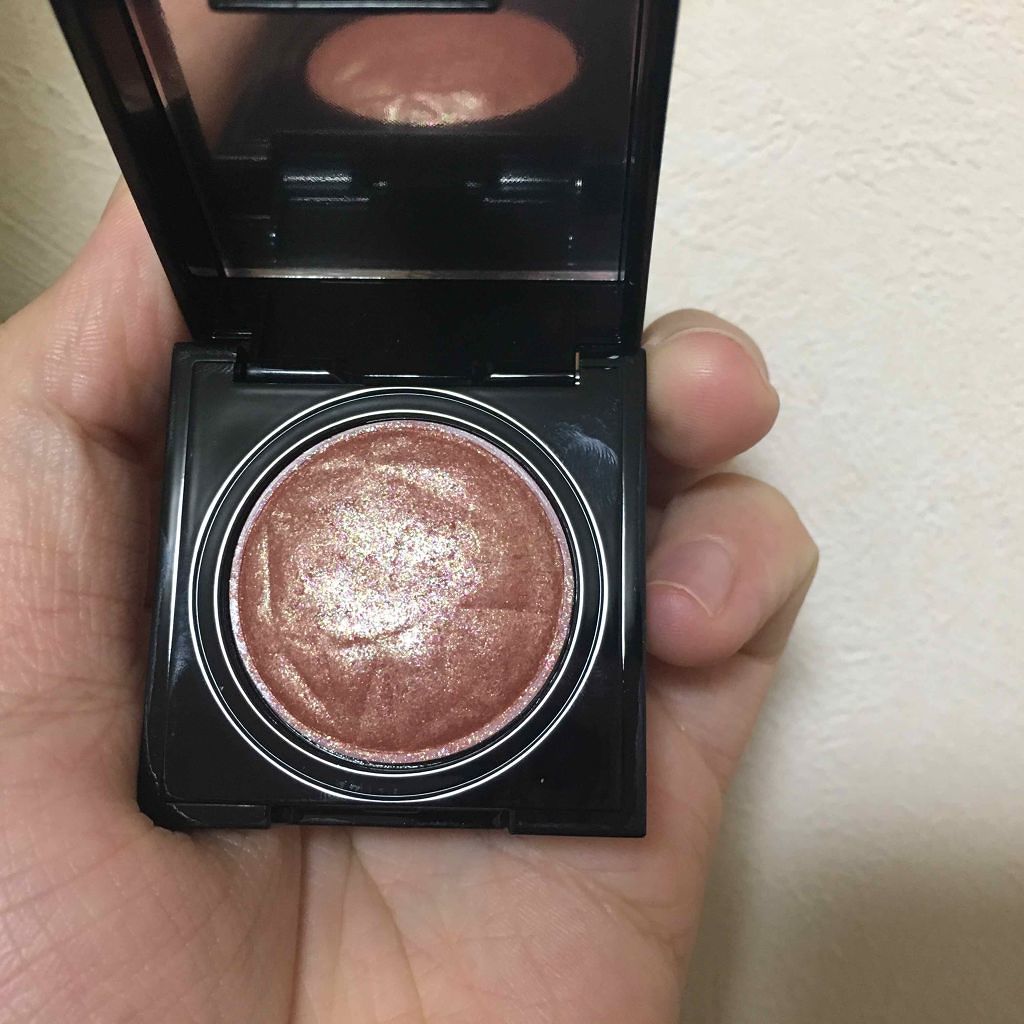 プリズム エアー シャドウ/CLIO/単色アイシャドウを使ったクチコミ（1枚目）