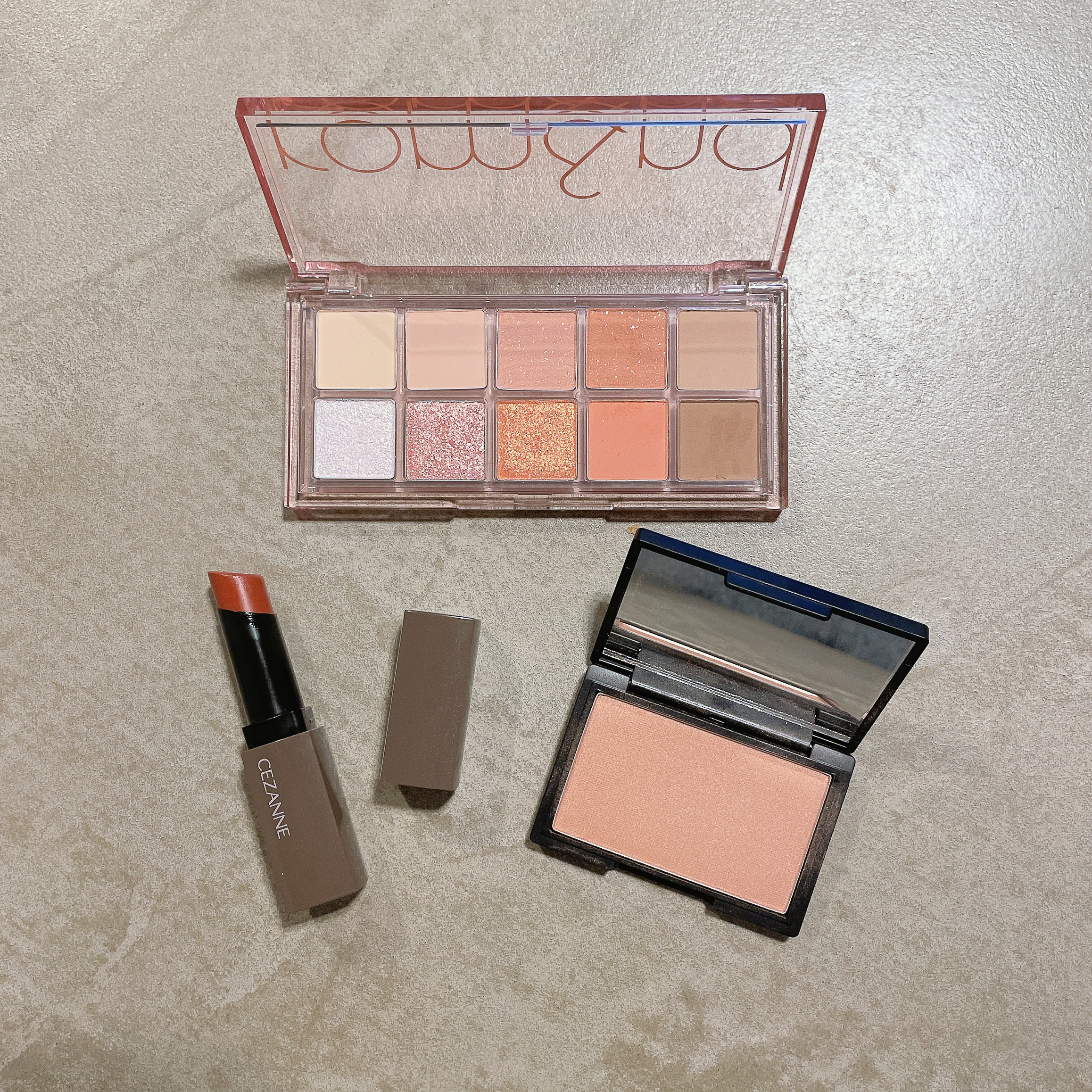 ピュア チーク カラー/heme/パウダーチークを使ったクチコミ（2枚目）