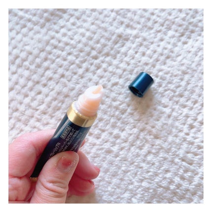 ニベア ロイヤルブルーリップ 濃密美容ケア/ニベア/リップ美容液を使ったクチコミ(2枚目)