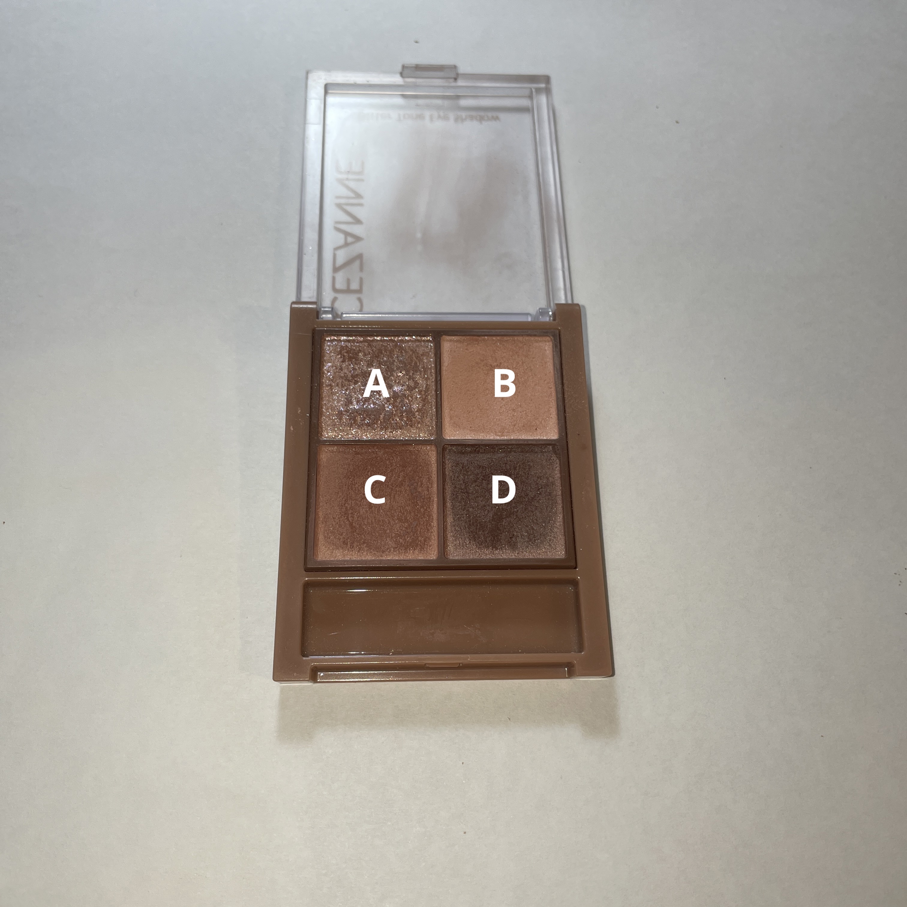 ビタートーンアイシャドウ/CEZANNE/パウダーアイシャドウを使ったクチコミ（2枚目）