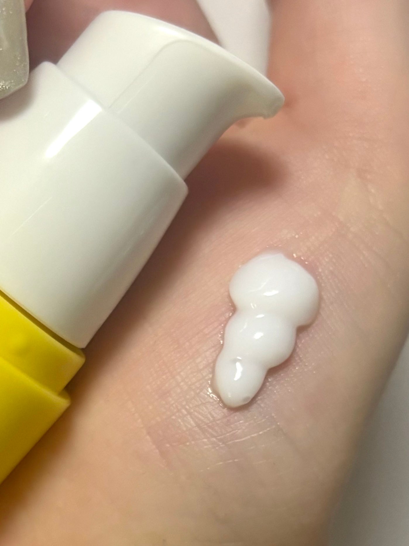 パーフェクトワンフォーカス VCレチ スムースセラム/PERFECT ONE FOCUS/美容液を使ったクチコミ(3枚目)