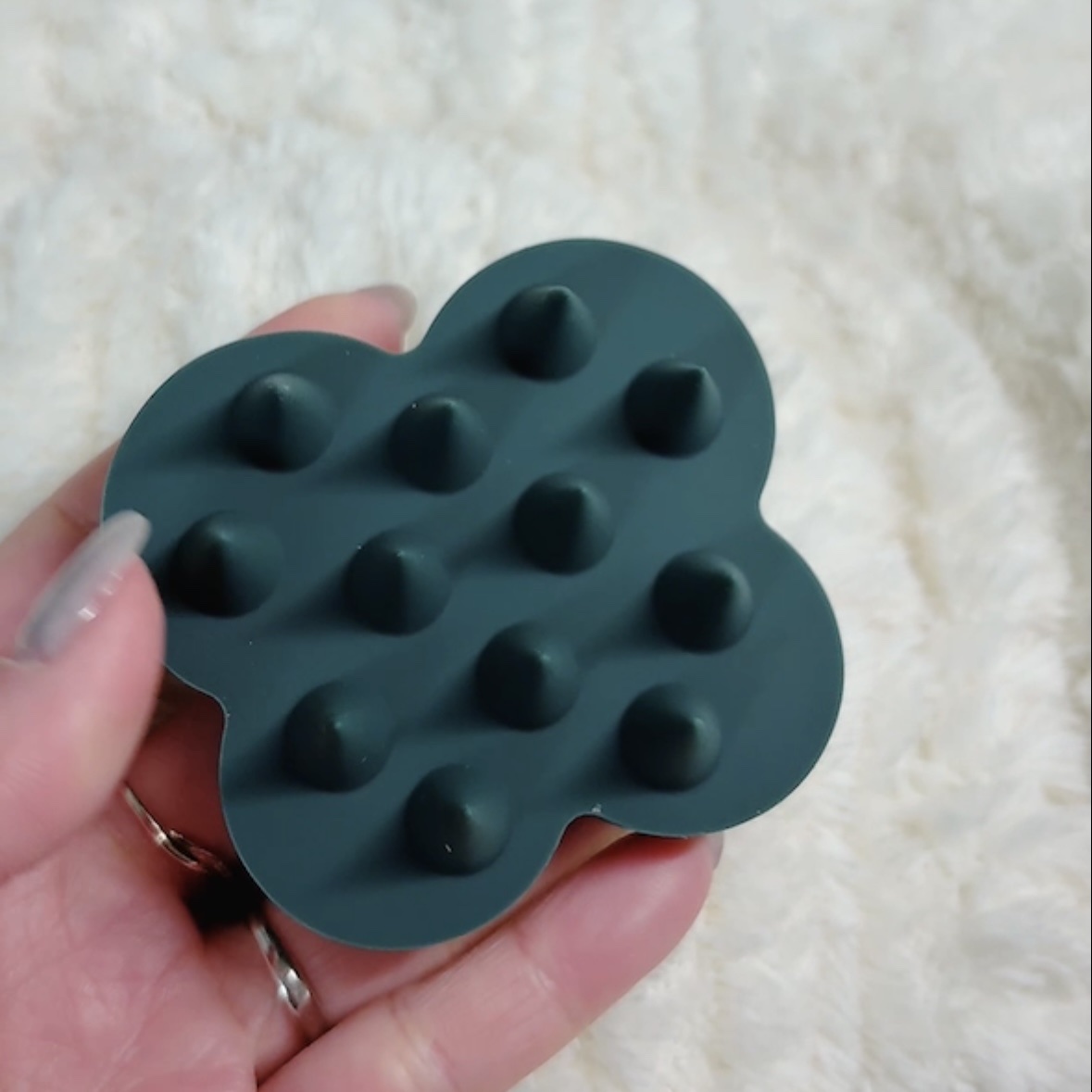 uka scalp brush kenzan uka scalp brush kenzan barikata/uka/スカルプブラシを使ったクチコミ（3枚目）