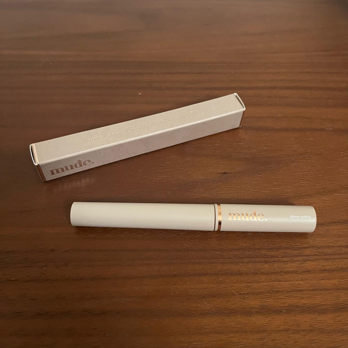 インスパイアスキニーカーリングマスカラ/mude./マスカラを使ったクチコミ（2枚目）