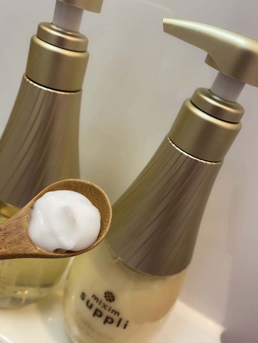 ビタミン リペアシャンプー／コラーゲン リペアヘアトリートメント/mixim suppli/市販シャンプーを使ったクチコミ（3枚目）