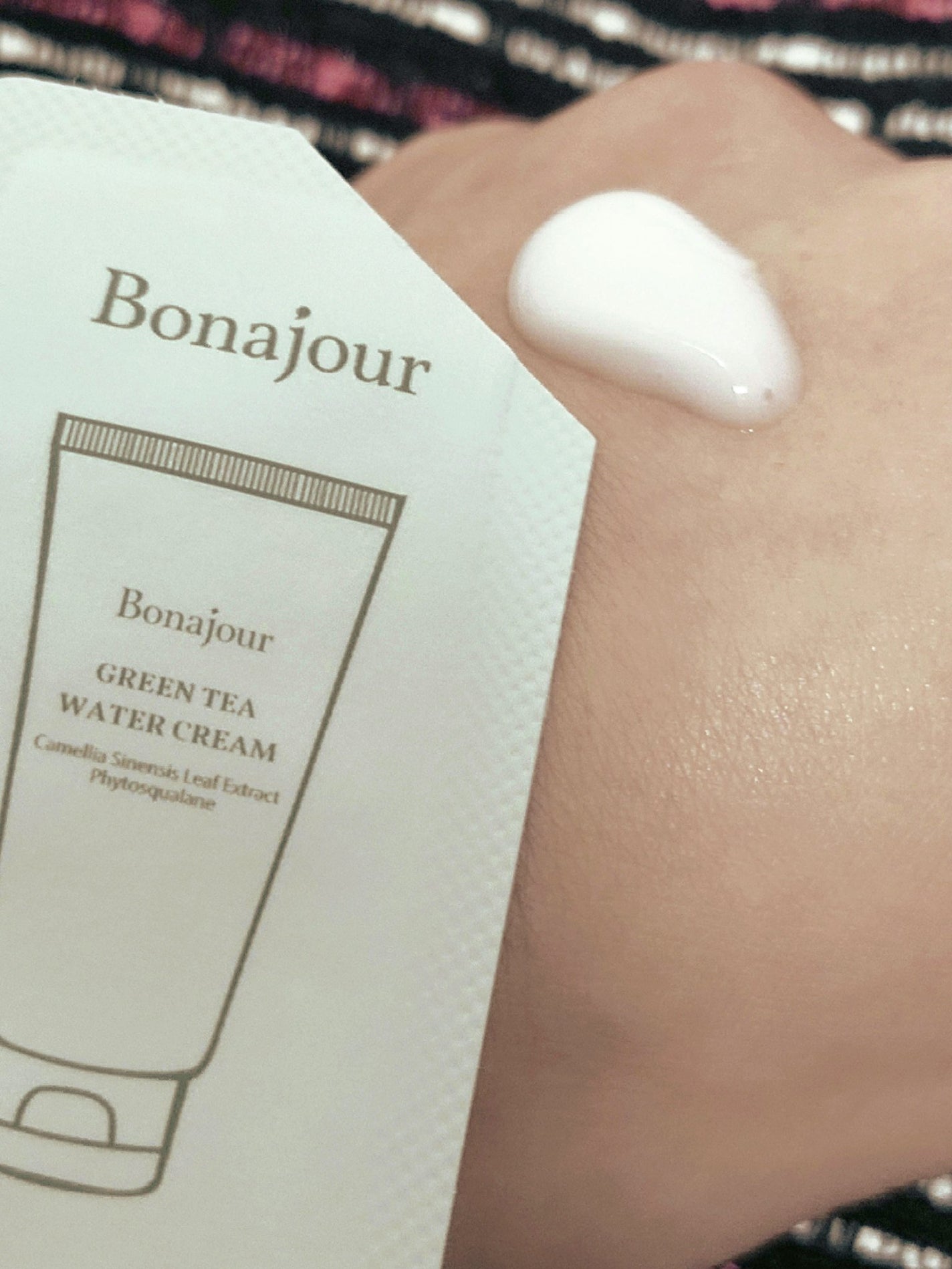グリーンティーウォーターボム/Bonajour/フェイスクリームを使ったクチコミ(2枚目)