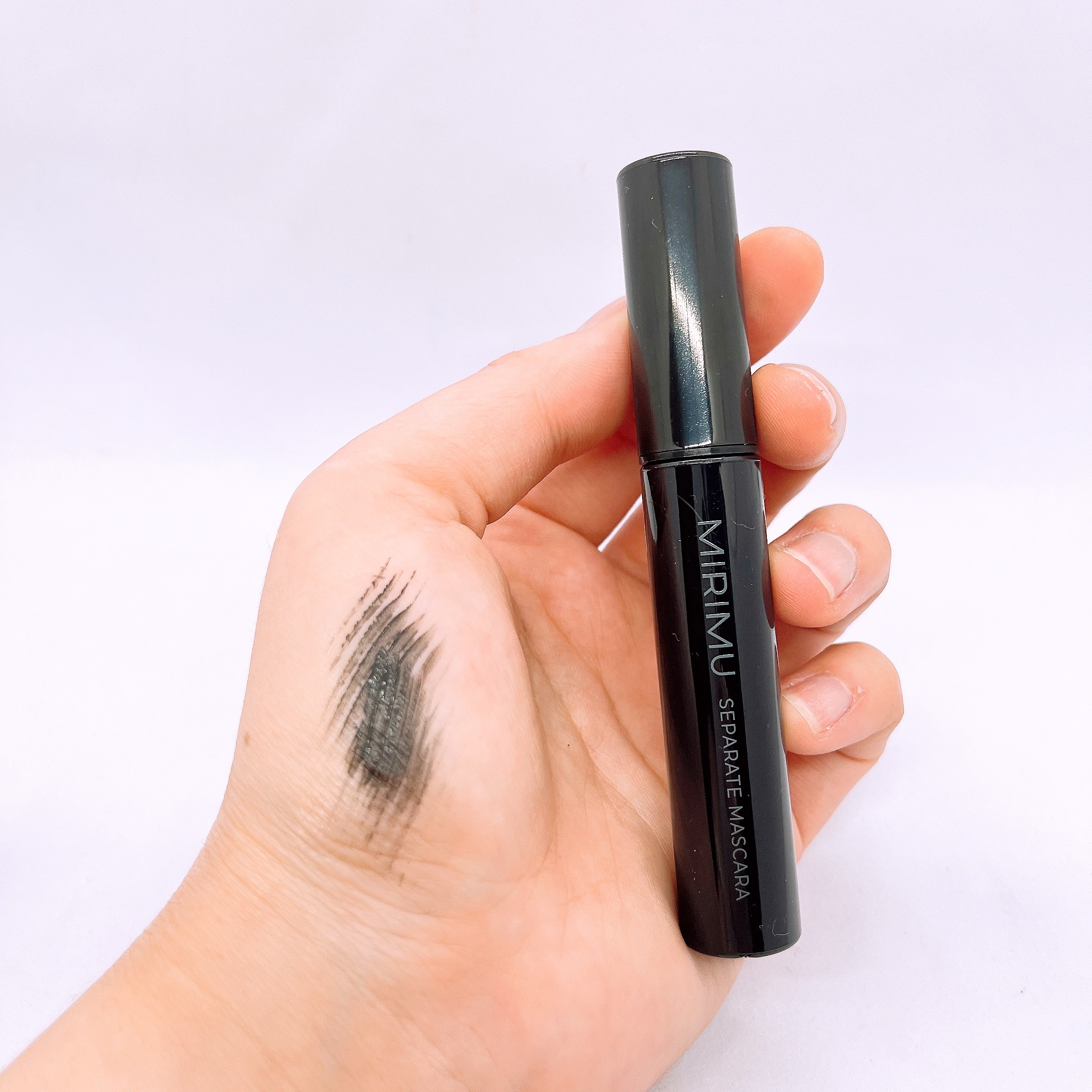 MIRIMU セパレートマスカラのクチコミ「MIRIMUのセパレートマスカラを使用しました😊
コイル状のサンカクブラシが、うぶ毛のような細.....」（3枚目）