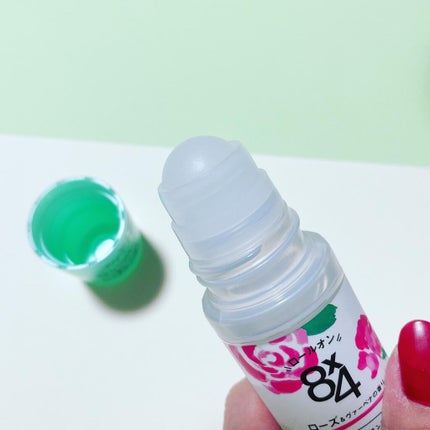 ロールオン ローズ&ヴァーベナの香り/8x4/デオドラント・制汗剤を使ったクチコミ(2枚目)