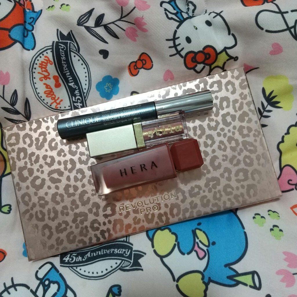 グリッター&グロウ リキッドアイシャドウ Dollish/stila/グリッターを使ったクチコミ（2枚目）