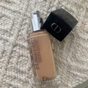 【旧】ディオールスキン フォーエヴァー フルイド グロウ/Dior/リキッドファンデーションを使ったクチコミ（2枚目）