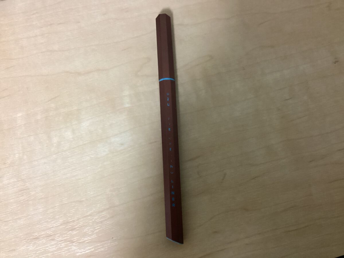 EYE OPENING LINER/UZU BY FLOWFUSHI/リキッドアイライナーを使ったクチコミ（1枚目）