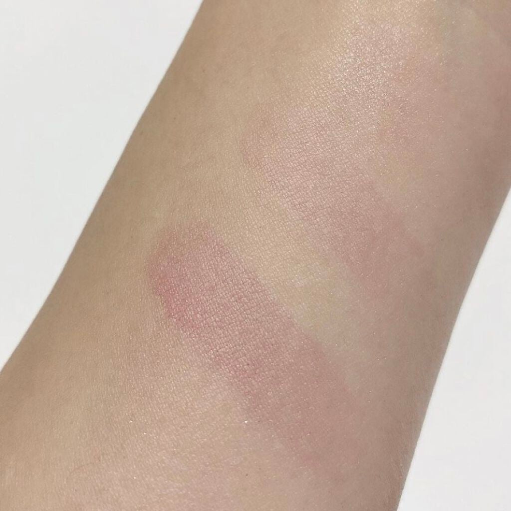 グリッターリップカラー ソールージュ099/クリスチャン ルブタン/口紅を使ったクチコミ(7枚目)