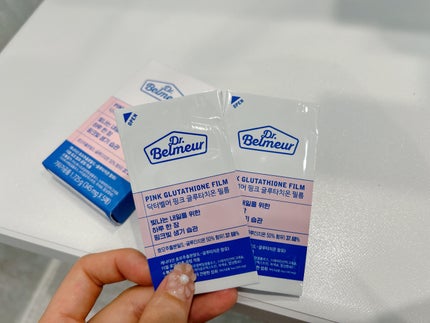 フォロバ100  mappi on LIPS 「THEFACESHOPDr.belmeurピンクGLTフィルム..」(7枚目)