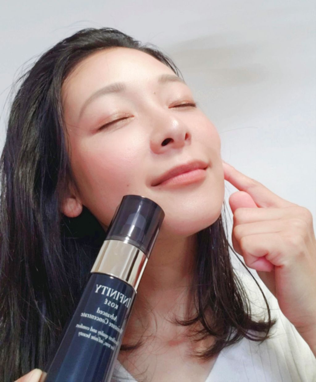 アドバンスト モイスチュア コンセントレート/インフィニティ/美容液を使ったクチコミ(4枚目)