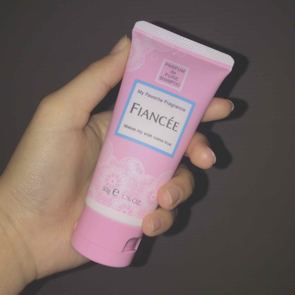 ハンドクリーム ピュアシャンプーの香り/フィアンセ/ハンドクリームを使ったクチコミ(1枚目)