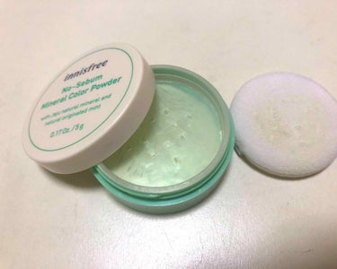 ノーセバム　ミネラルカラーパウダー　/innisfree/ルースパウダーを使ったクチコミ（1枚目）