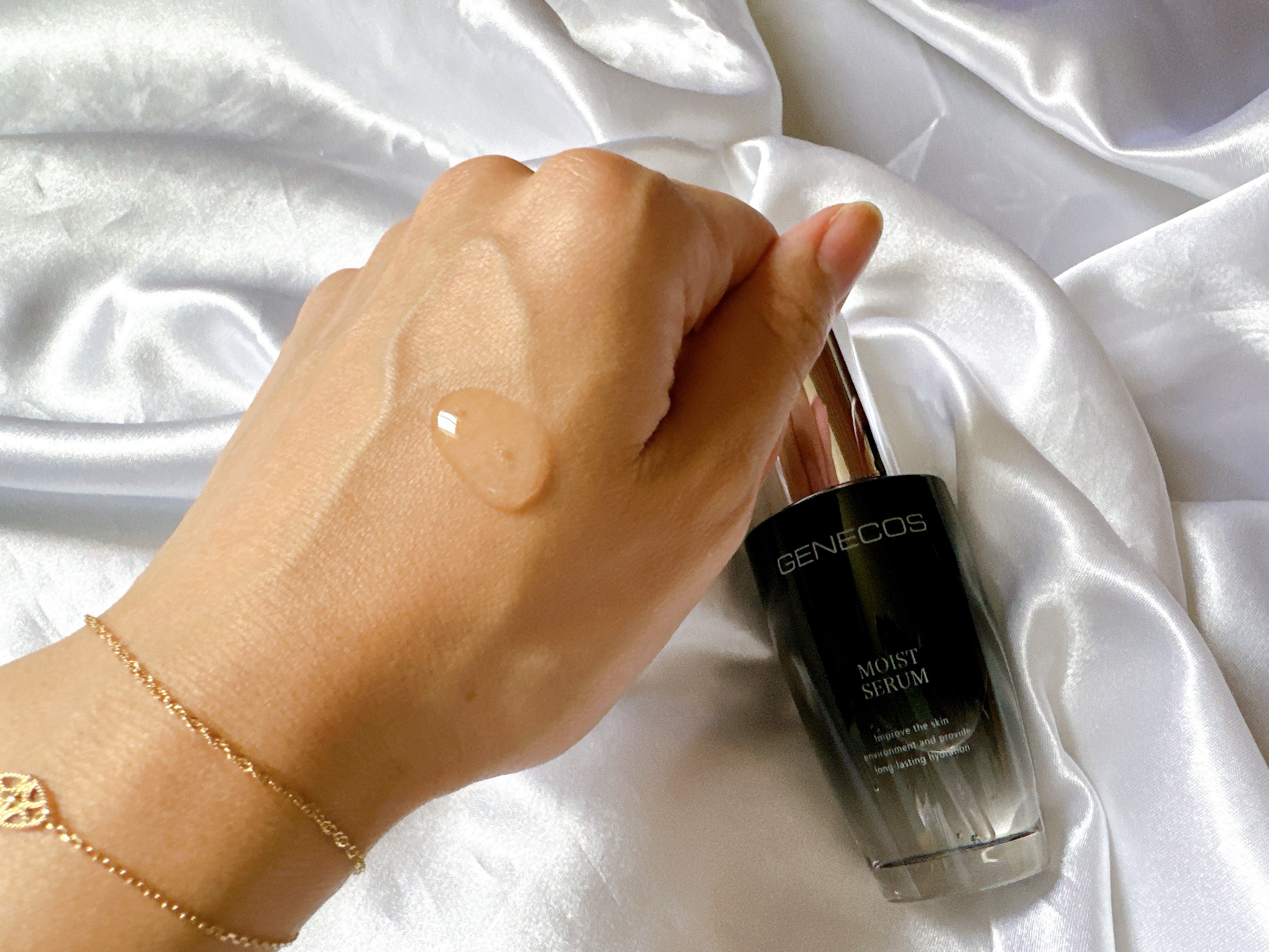 GENECOS(ジェネコス)のコスメ・化粧品のクチコミを人気順で紹介 | LIPS