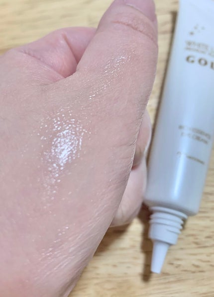 金のプラセンタもっちり白肌濃クマトリーナ/ホワイトラベル/アイケア・アイクリームを使ったクチコミ(3枚目)