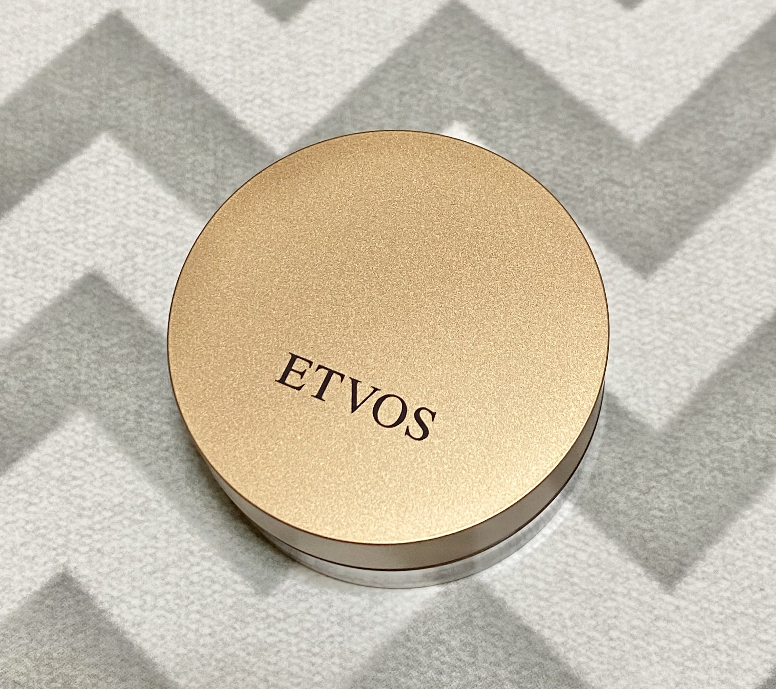 ミネラルリフレクティングスキンパウダー/エトヴォス/ルースパウダーを使ったクチコミ（1枚目）