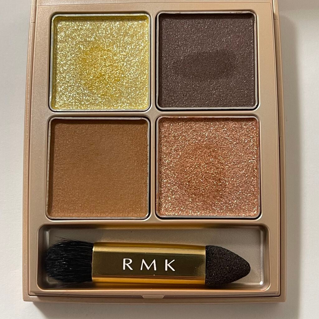 ローズウッドデイドリーム 4アイズ /RMK/アイシャドウパレットを使ったクチコミ(2枚目)