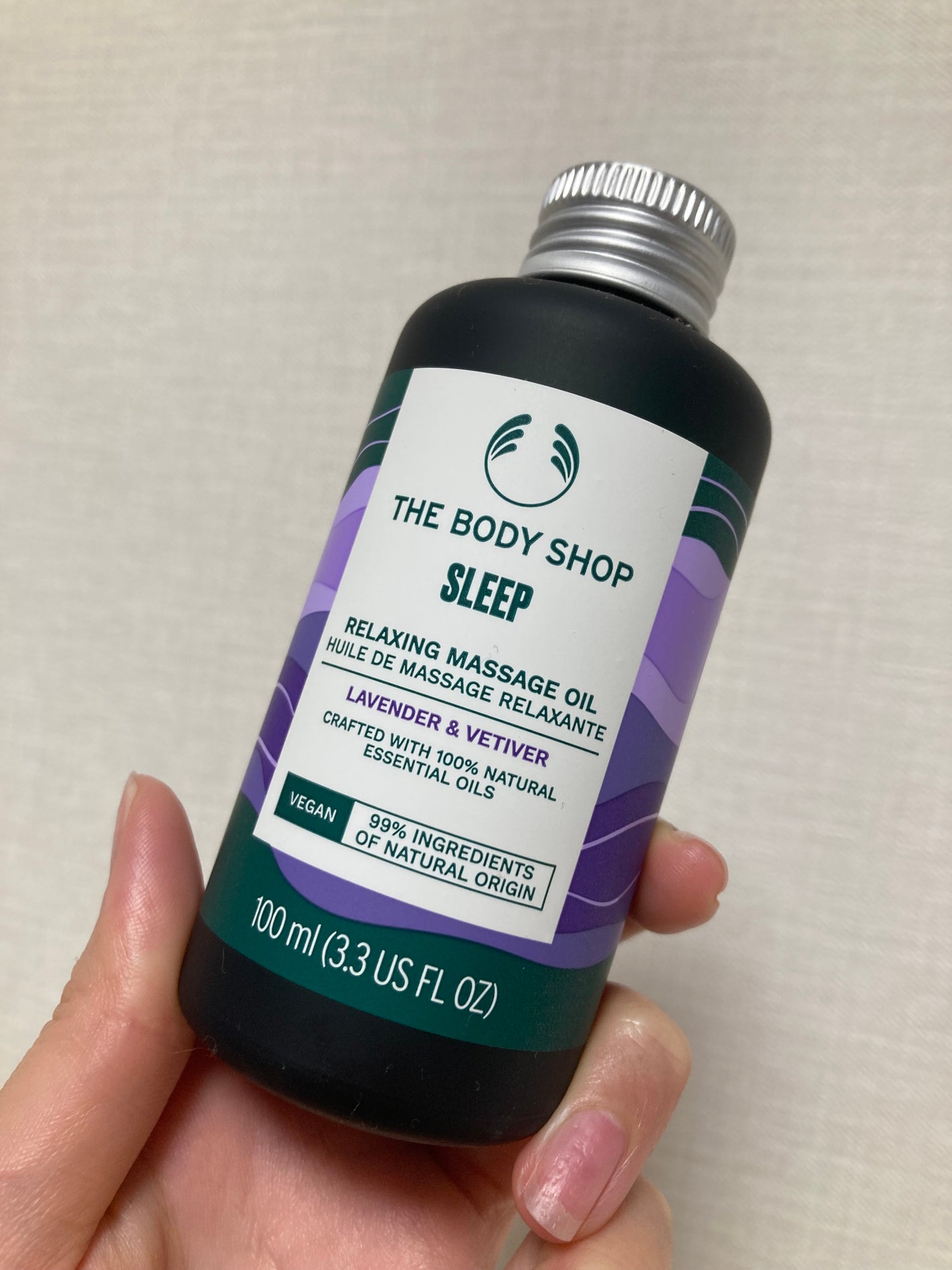 ウェルネス マッサージオイル ラベンダー&ベチバー/THE BODY SHOP/ボディオイルを使ったクチコミ(2枚目)