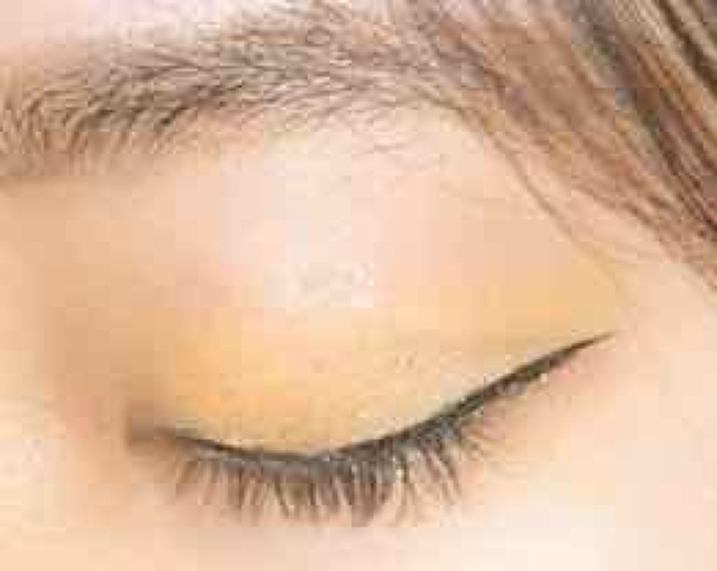 シャドーカスタマイズ/MAJOLICA MAJORCA/単色アイシャドウを使ったクチコミ（2枚目）