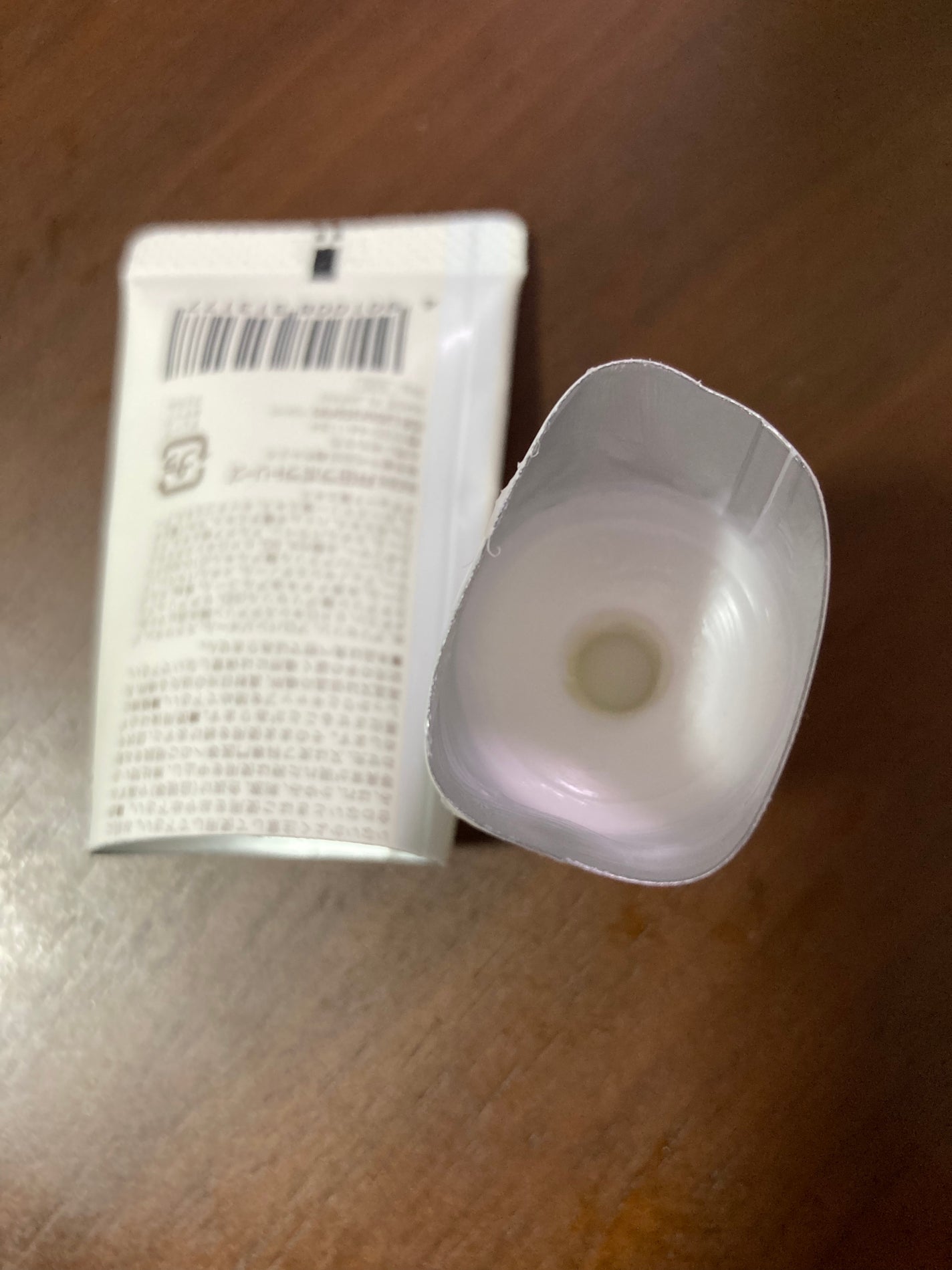 メイクミーハッピー ハンドクリーム TAUPE/キャンメイク/ハンドクリームを使ったクチコミ(4枚目)