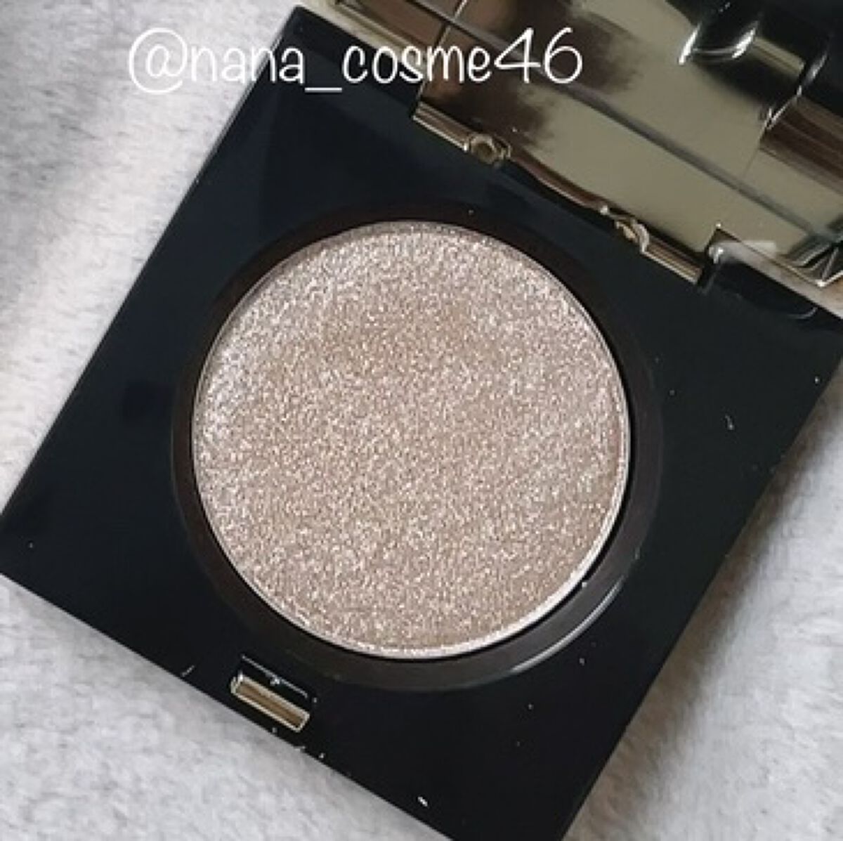 リュクスアイシャドウ 02 オパールセント(フォイル) /BOBBI BROWN/単色アイシャドウを使ったクチコミ（2枚目）