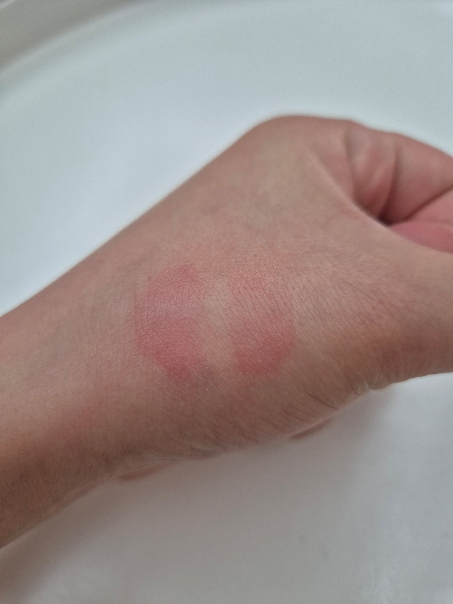 クチュールリップティントグレイズ ローザ/espoir/リップティントを使ったクチコミ（3枚目）