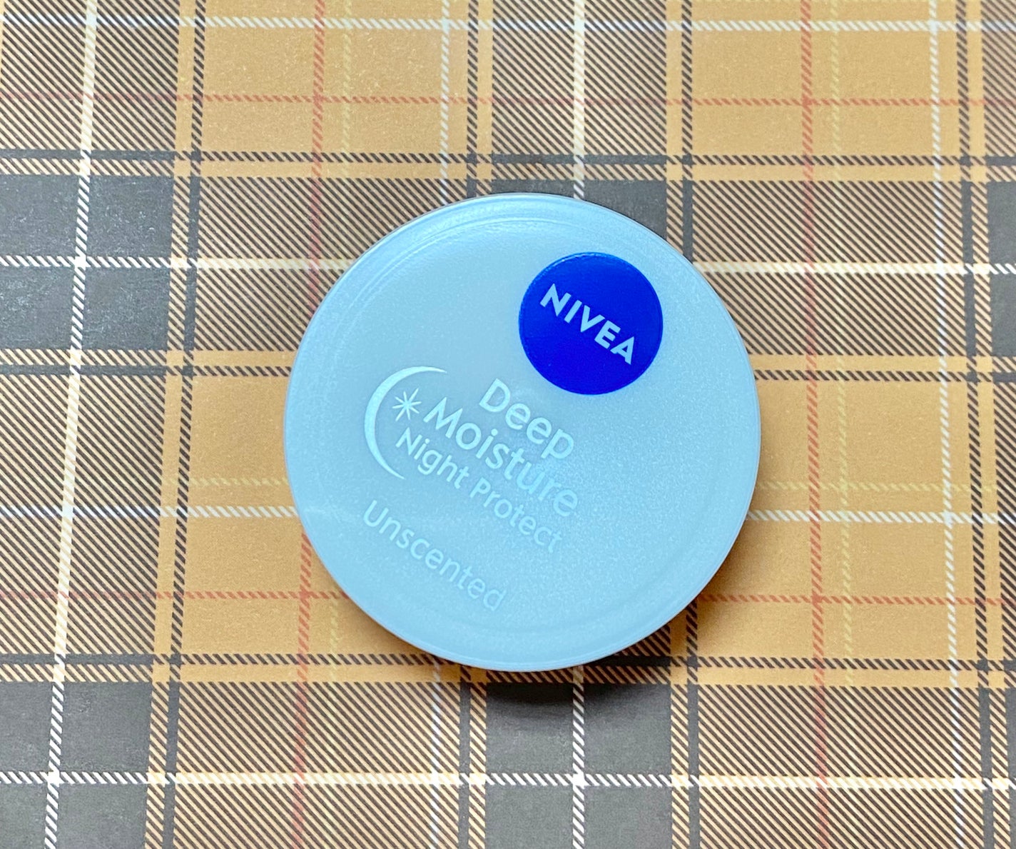 ディープモイスチャーナイトプロテクト 無香料/ニベア/リップマスクを使ったクチコミ(2枚目)