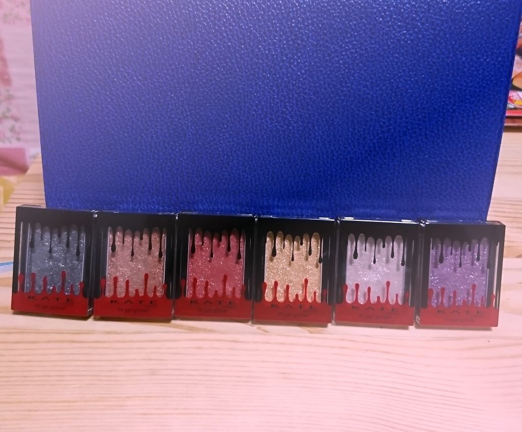 フィットジェルグリッター/KATE/ジェル・クリームアイシャドウを使ったクチコミ（1枚目）