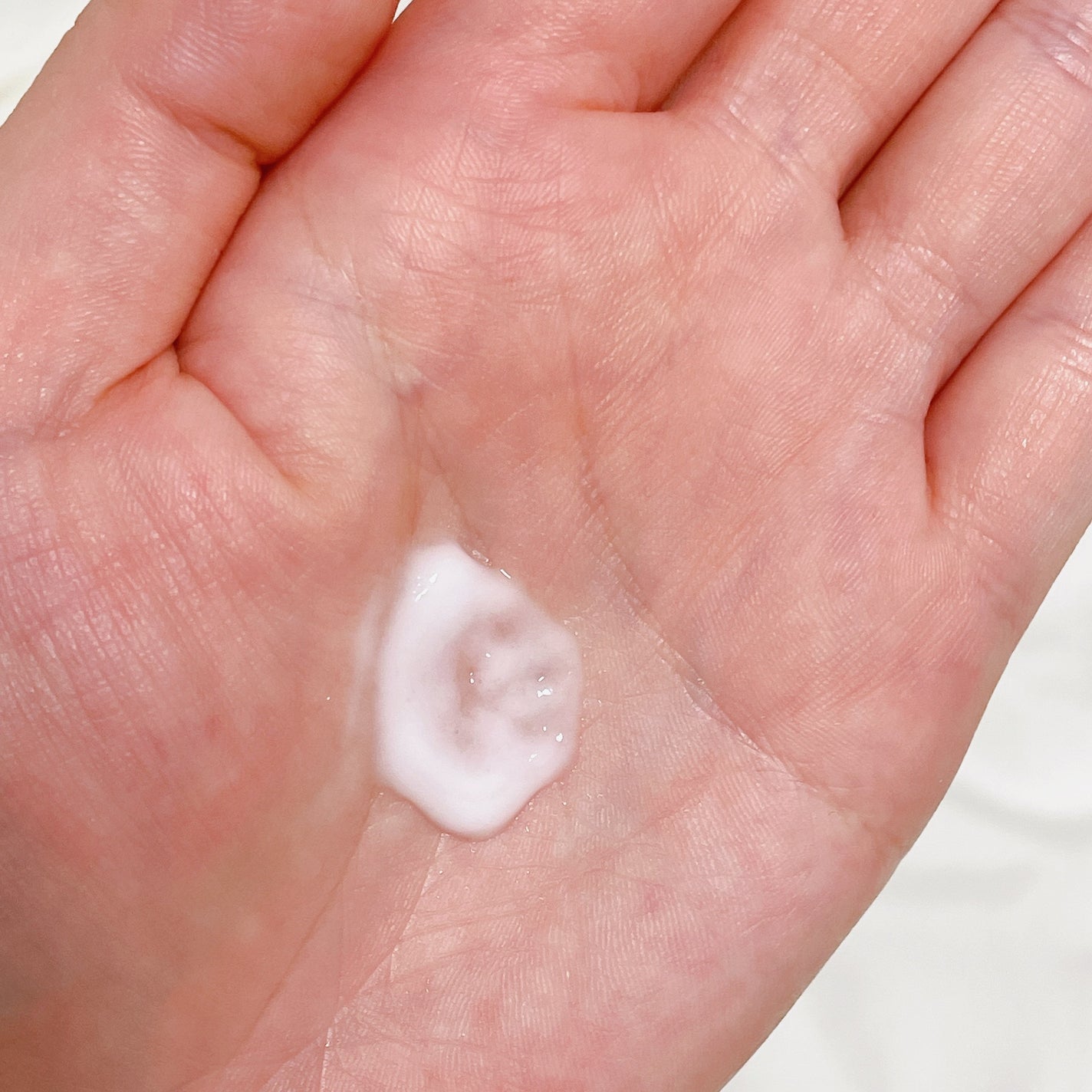 パフュームヘアパックインミスト Pink Breeze/Daleaf/アウトバストリートメントを使ったクチコミ(2枚目)