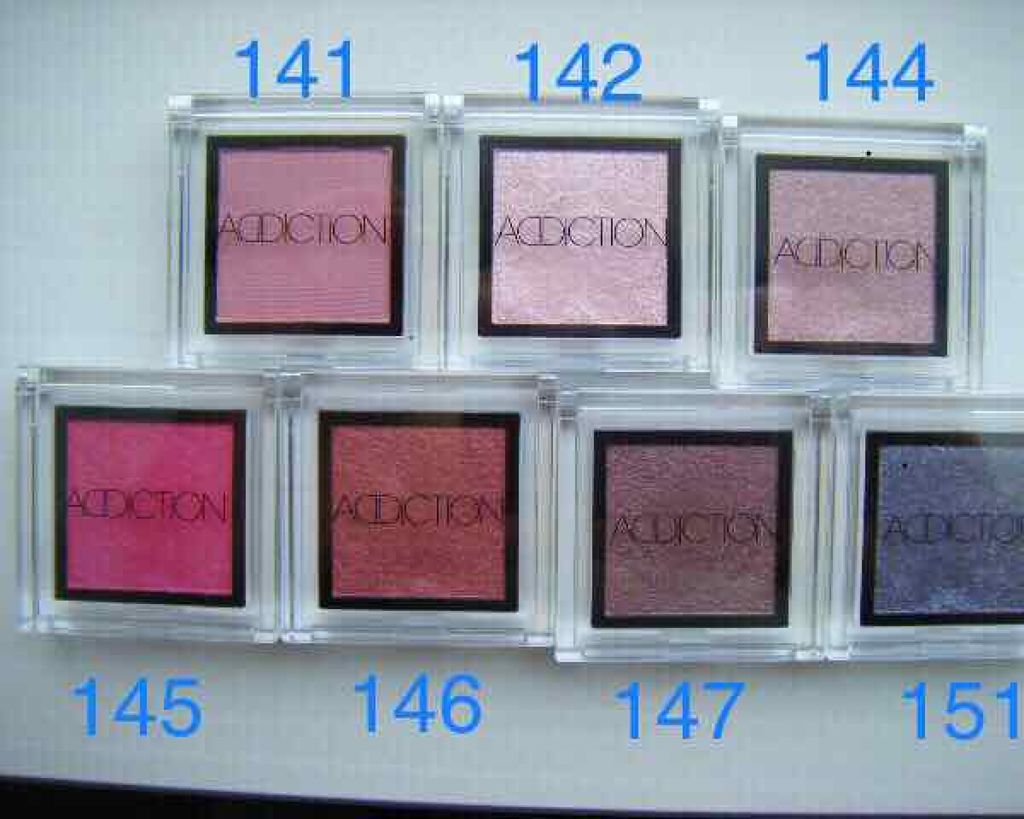 アディクション ザ アイシャドウ 141 Strawberry Moon (M)★限定色/ADDICTION/単色アイシャドウを使ったクチコミ（1枚目）
