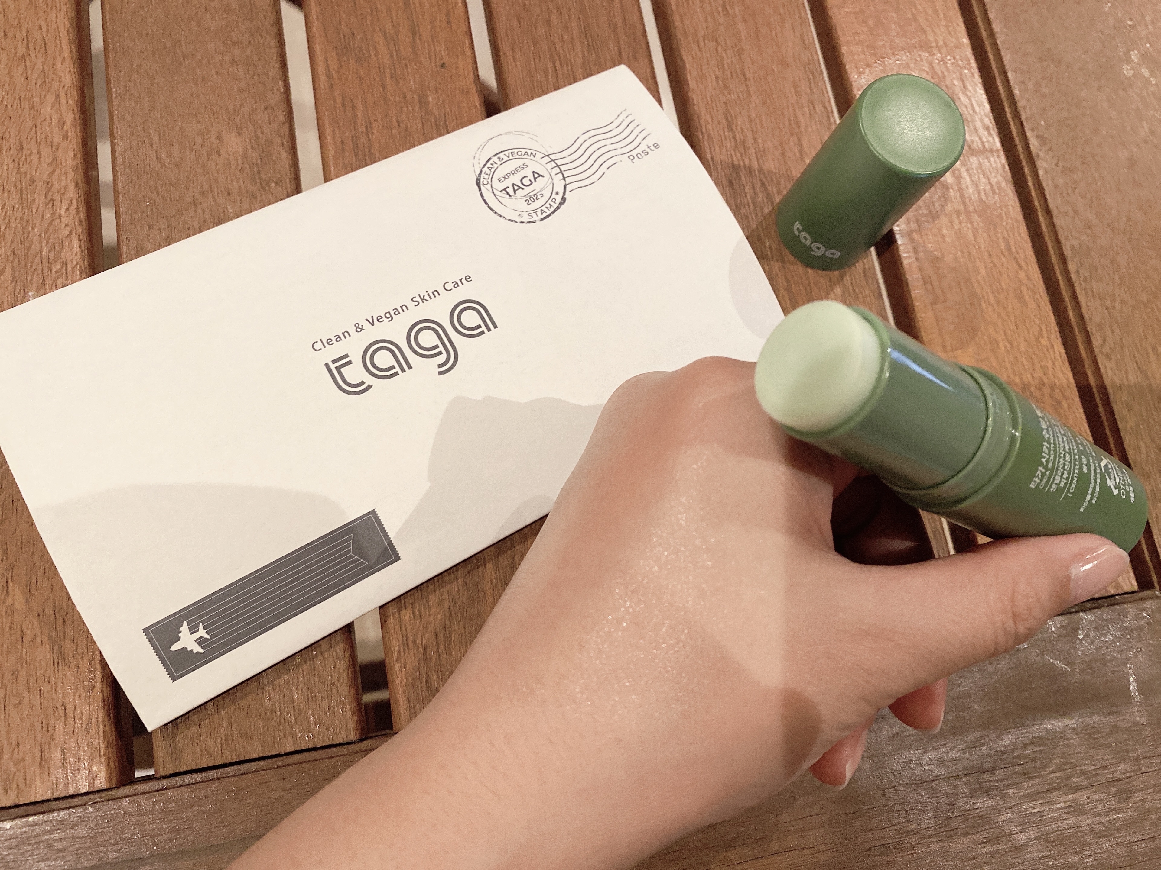 シカスージングスティック/TAGA/フェイスバームを使ったクチコミ（2枚目）