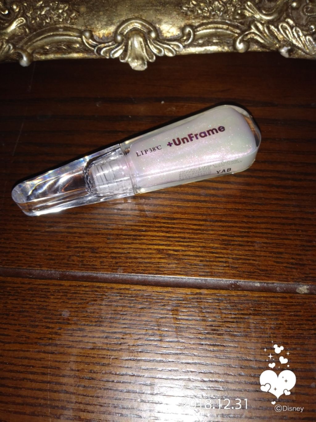 LIP38℃ +UnFrame<ホログラフィック>/UZU BY FLOWFUSHI/リップグロスを使ったクチコミ(1枚目)